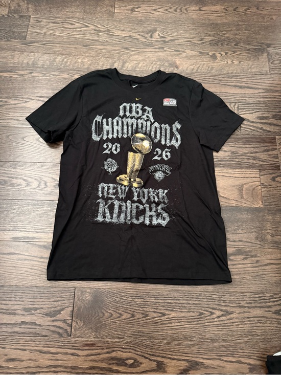 Other - Mens Knicks Nike championship shirt